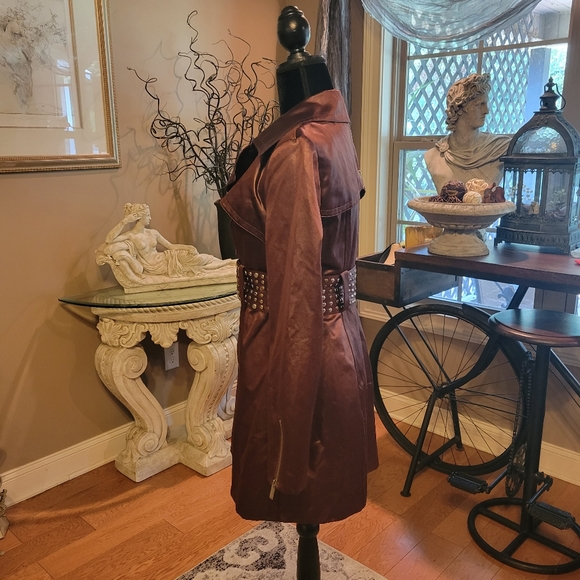 Bebe Studded Trench Coat in Burgundy. Satin Touch Fabric. Fully Lined. Size M. - Picture 5 of 14